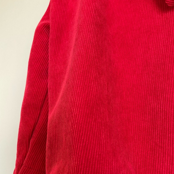 Red jacket - Picture 5 of 6